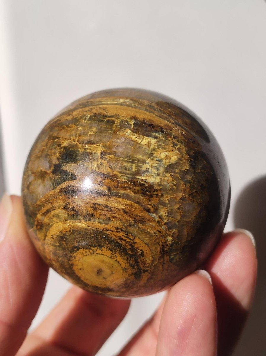 Pietersite gold Edelstein Kugel Massage Haus Magische Deko Sphere Kristall Meditation HIPPIE GOA Boho Heilstein Naturschatz Sammler Mineral - Art of Nature Berlin