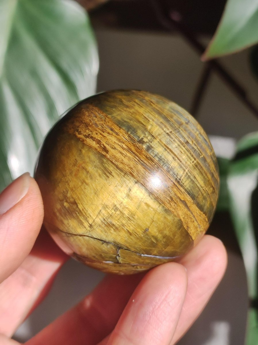 Pietersite gold Edelstein Kugel Massage Haus Magische Deko Sphere Kristall Meditation HIPPIE GOA Boho Heilstein Naturschatz Sammler Mineral - Art of Nature Berlin