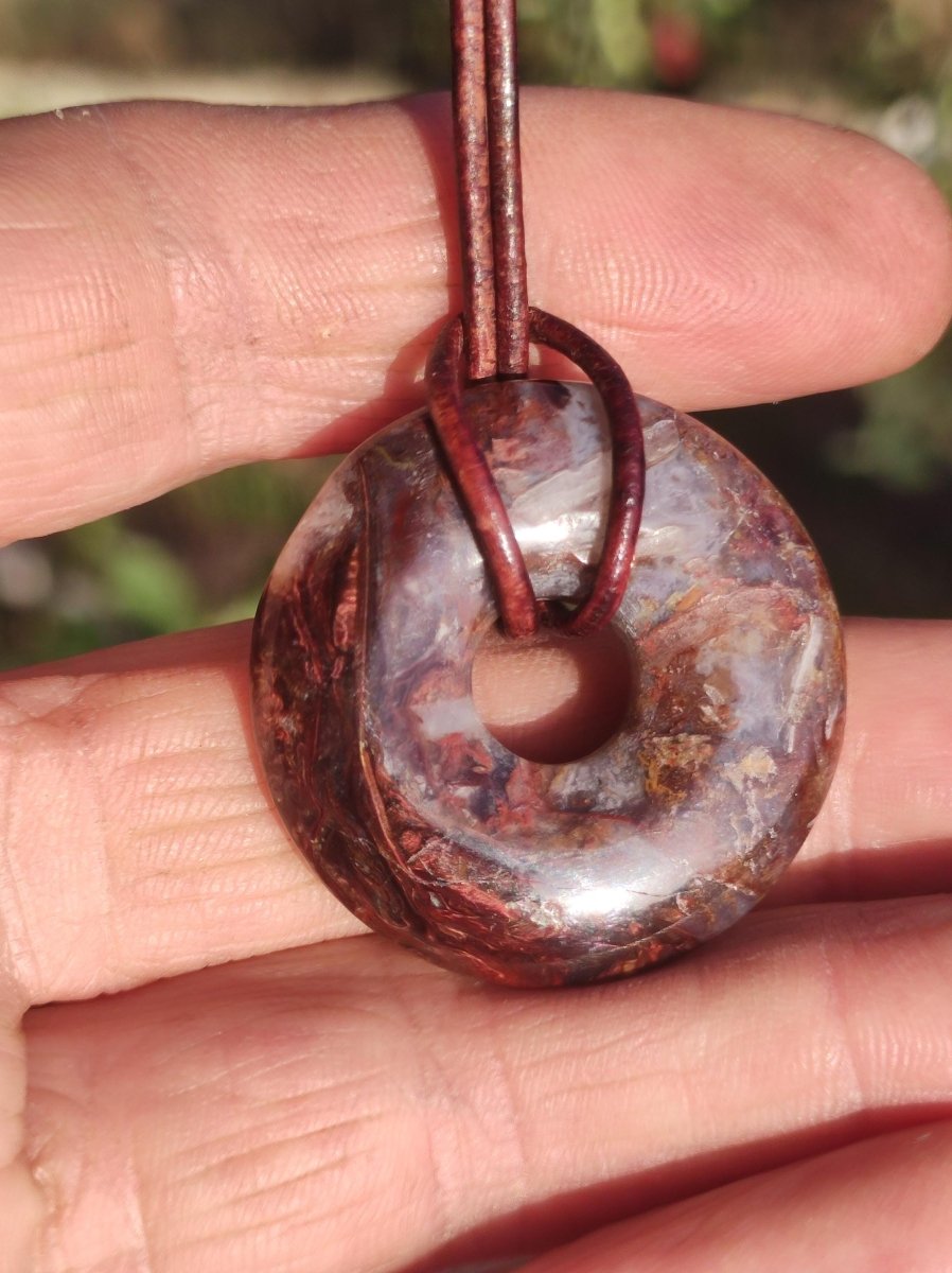 Pietersite rot gold Edelstein Donut Kette Rarität selten Schutzsymbol Heilstein Kristall HIPPIE Boho Ethno Mann Frau Geschenk Er Sie - Art of Nature Berlin