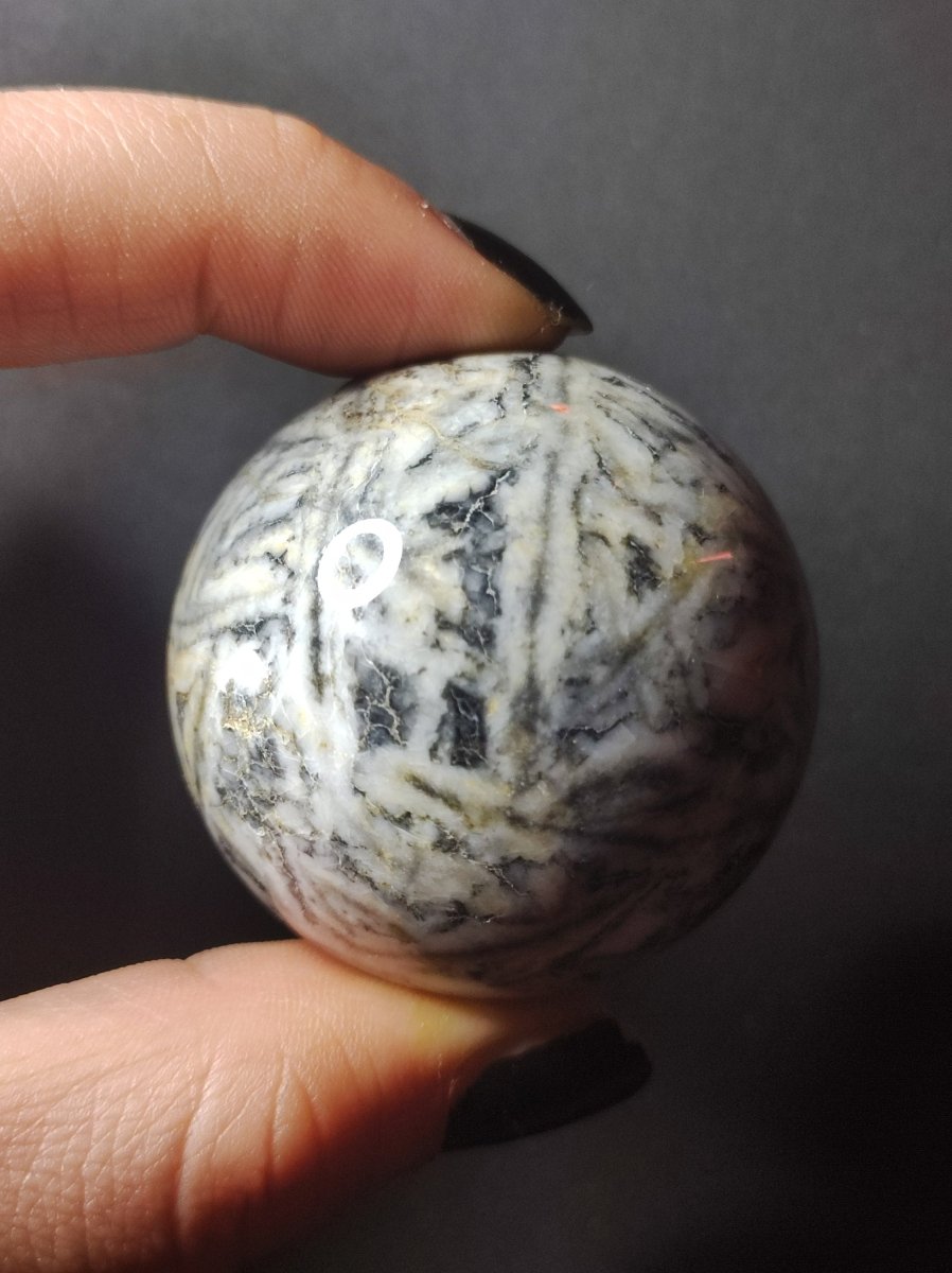 Pinolith AAA ~ Magische Edelstein Kugel Massage & Deko Sphere Crystal Spielkugel Meditation ~HIPPIE ~GOA ~Boho ~Ethno Heilstein 1234 - Art of Nature Berlin