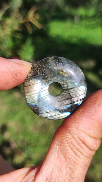 Labradorite ~ 30mm Donut ~ Gemstone Necklace Blue Shimmering Natural Rarity Protection Symbol Healing Stone Crystal HIPPIE GOA Boho Tibet Ethno