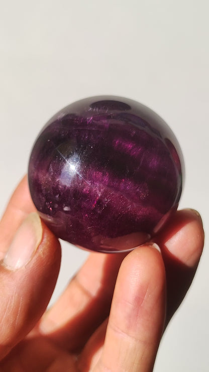 Fluorite pink pink red ~ Magical Gemstone Ball Massage &amp; Decoration Sphere Crystal Play Ball Meditation HIPPIE GOA Ethnic Healing Stone Natural Treasure