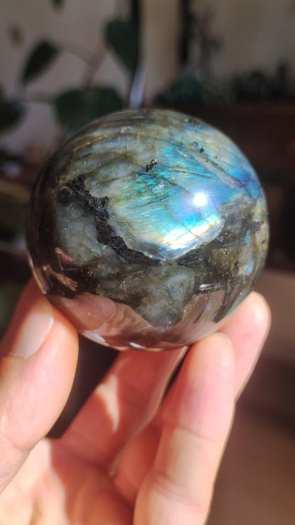 Labradorite – Boule de pierres précieuses décoratives, sphère de massage, boule de jeu en cristal, méditation, pierre de guérison, cadeau pour femme et homme, pour sa maison, l'énergie, le rêve vivant