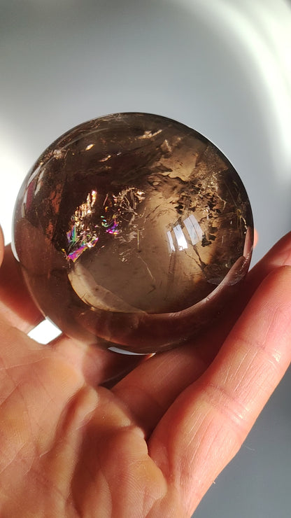 Quartz fumé Quartz fumé arc-en-ciel ~ Boule de pierres précieuses magique Massage et décoration Sphère Boule de jeu en cristal Méditation ~ HIPPIE ~ Pierre de guérison rareté