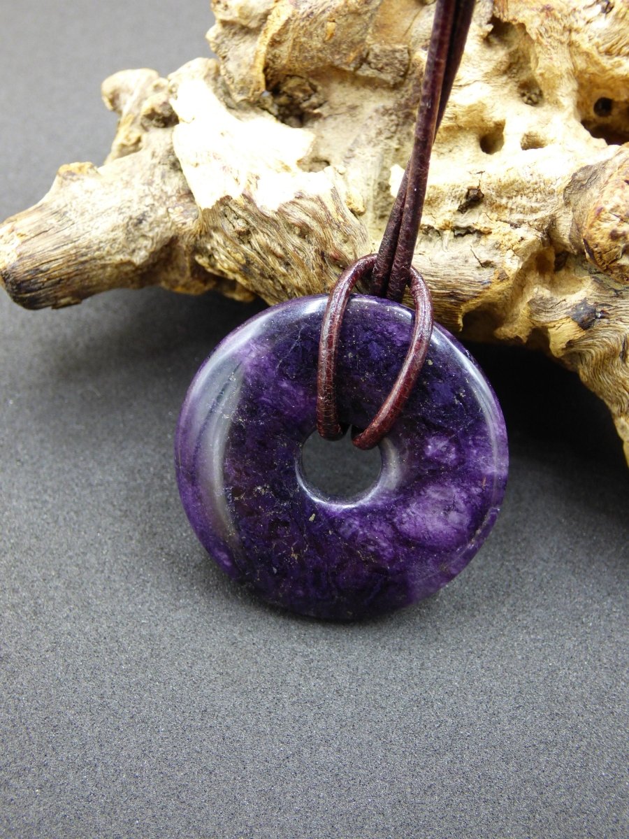 Purple Heart Fluorit 30mm ~ Edelstein Kette ~HIPPIE ~GOA ~Boho ~Tibet ~Ethno ~Nature ~Donut ~Schutzsymbol ~Heilstein ~Galaxy - Art of Nature Berlin