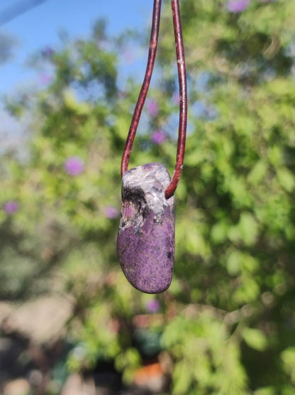 Purpurit - Edelstein Kette lila Natur Heilstein Schutz Glück Mann Frau Er Sie Freund Mutter Glück HIPPIE Rarität Geschenk Unikat Anhänger - Art of Nature Berlin