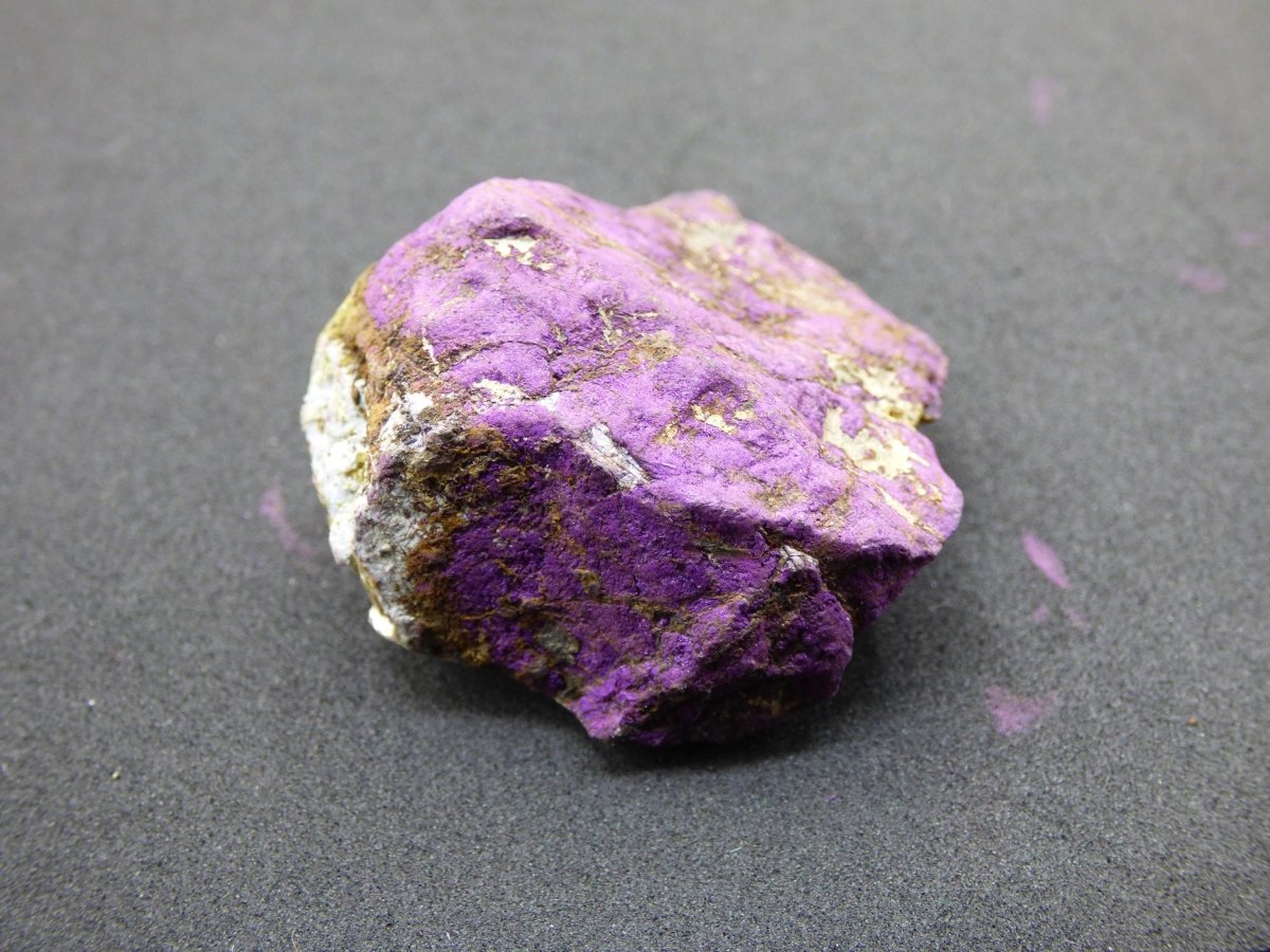 Purpurit ~ Sammler Roh Stufe Deko Mineral Afrika Namibia Heilstein Kristalle Mann Frau Kind Geschenk Er Sie Bruder Schwester Mineral Deko - Art of Nature Berlin