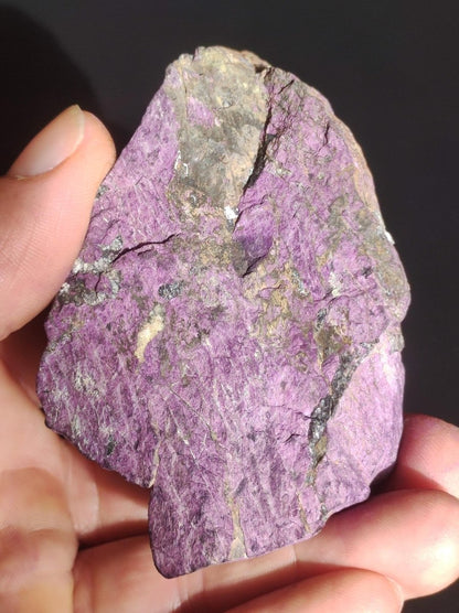 Purpurit ~ Sammler Roh Stufe Deko Mineral Afrika Namibia Heilstein Kristalle Mann Frau Kind Geschenk Er Sie Bruder Schwester Mineral Deko - Art of Nature Berlin