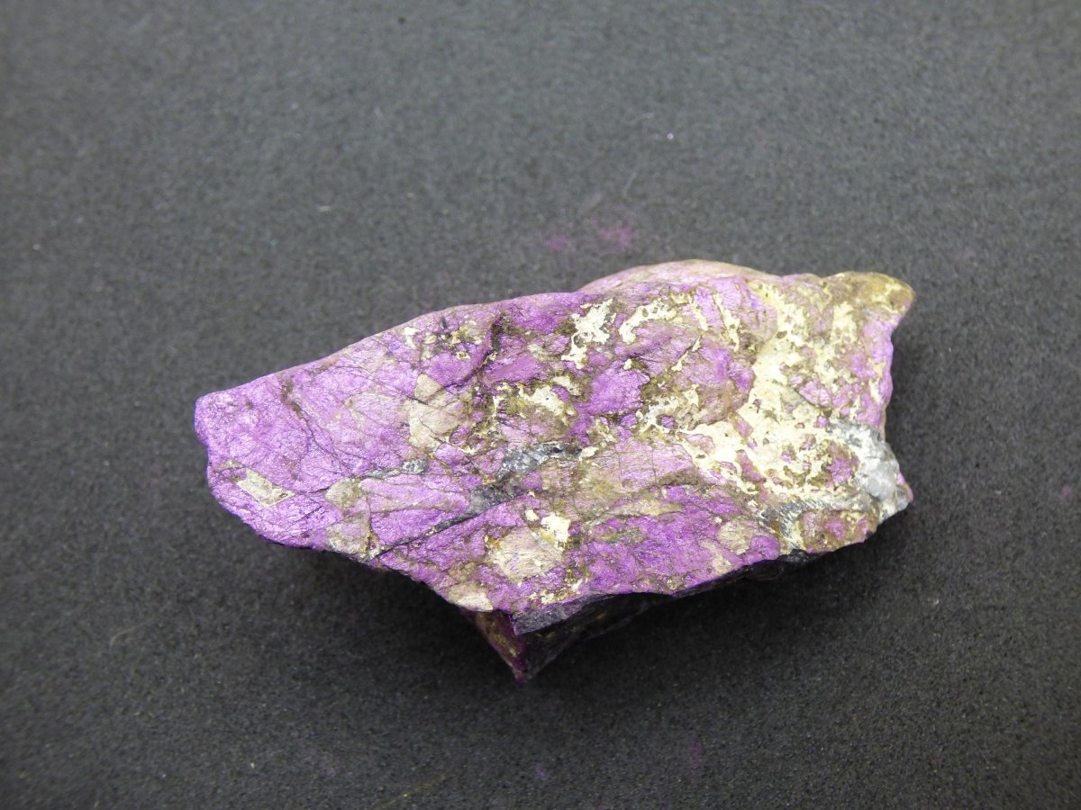 Purpurit ~ Sammler Roh Stufe Deko Mineral Afrika Namibia Heilstein Kristalle Mann Frau Kind Geschenk Er Sie Bruder Schwester Mineral Deko - Art of Nature Berlin