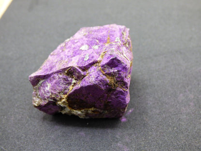 Purpurit ~ Sammler Roh Stufe Deko Mineral Afrika Namibia Heilstein Kristalle Mann Frau Kind Geschenk Er Sie Bruder Schwester Mineral Deko - Art of Nature Berlin