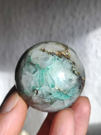 Quantum Quattro AAA Sphere ~ Magische Edelstein Kugel Massage & Deko Crystal Meditation Heilstein Rarität Sammler Mineral Rund Chrysokolla - Art of Nature Berlin