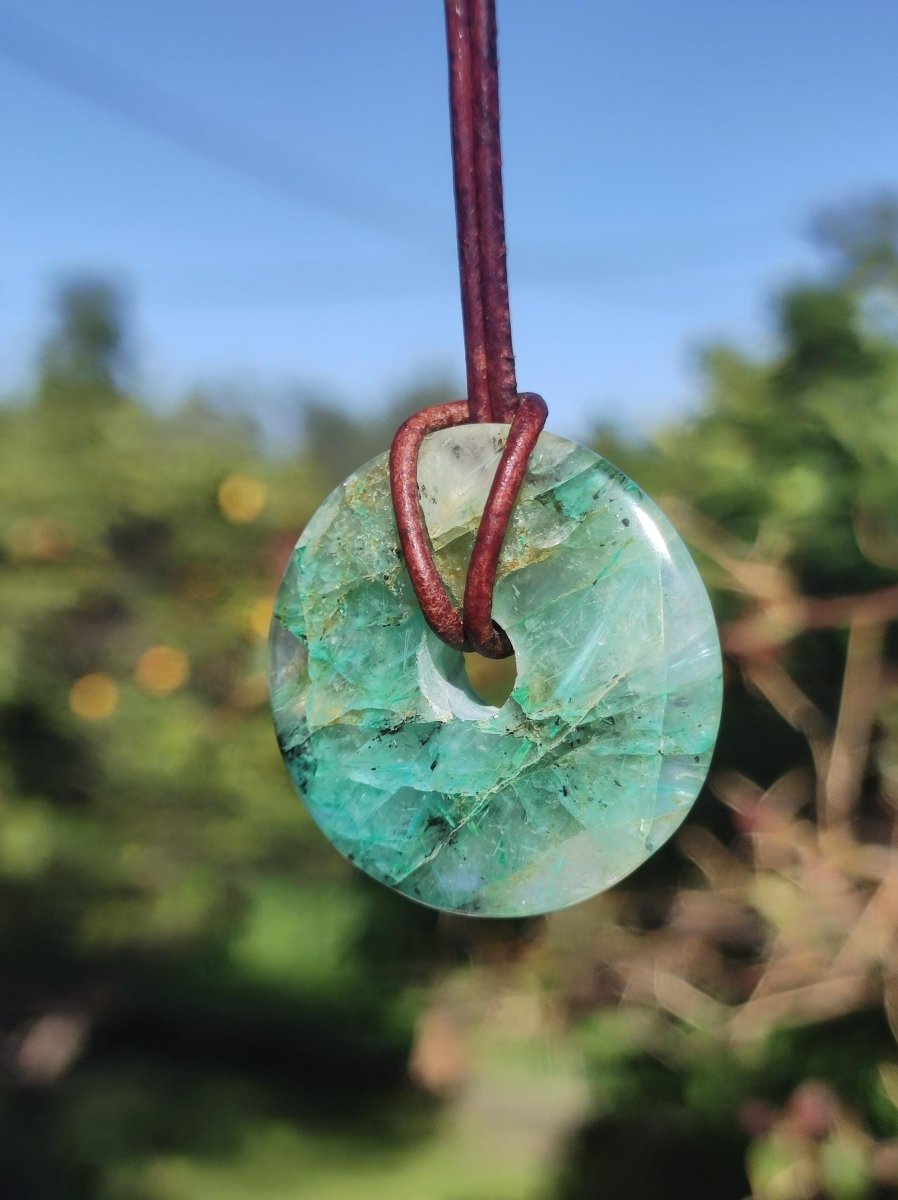 Quantum Quattro Chrysocoll 30mm Edelstein Kette Heilstein Schutzsymbol Mann Frau Glück HIPPIE GOA Boho Tibet Ethno Natur Rarität Geschenk - Art of Nature Berlin