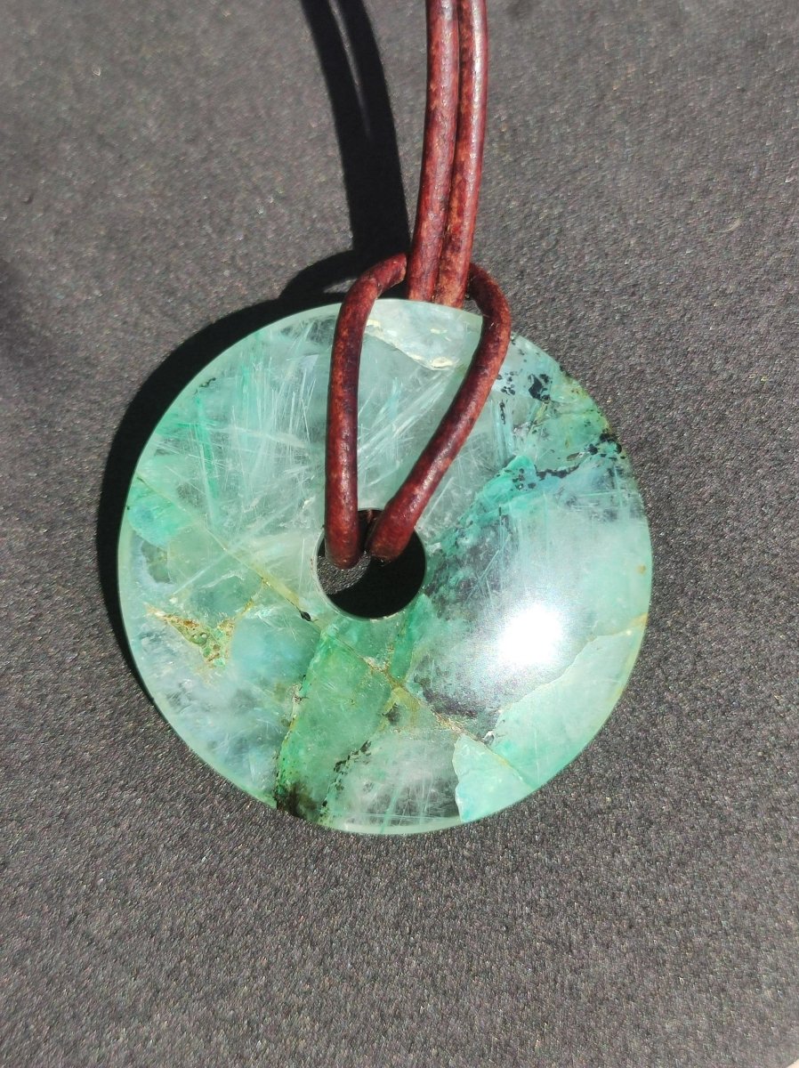 Quantum Quattro Chrysocoll 30mm Edelstein Kette Heilstein Schutzsymbol Mann Frau Glück HIPPIE GOA Boho Tibet Ethno Natur Rarität Geschenk - Art of Nature Berlin