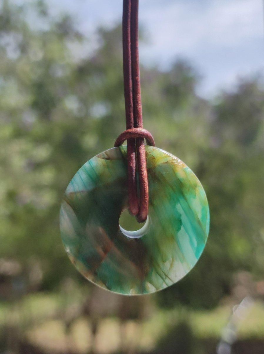 Quantum Quattro Chrysocoll 30mm Edelstein Kette Heilstein Schutzsymbol Mann Frau Glück HIPPIE GOA Boho Tibet Ethno Natur Rarität Geschenk - Art of Nature Berlin