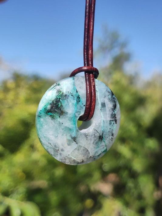 Quantum Quattro Chrysocoll 30mm Edelstein Kette Heilstein Schutzsymbol Mann Frau Glück HIPPIE GOA Boho Tibet Ethno Natur Rarität Geschenk - Art of Nature Berlin