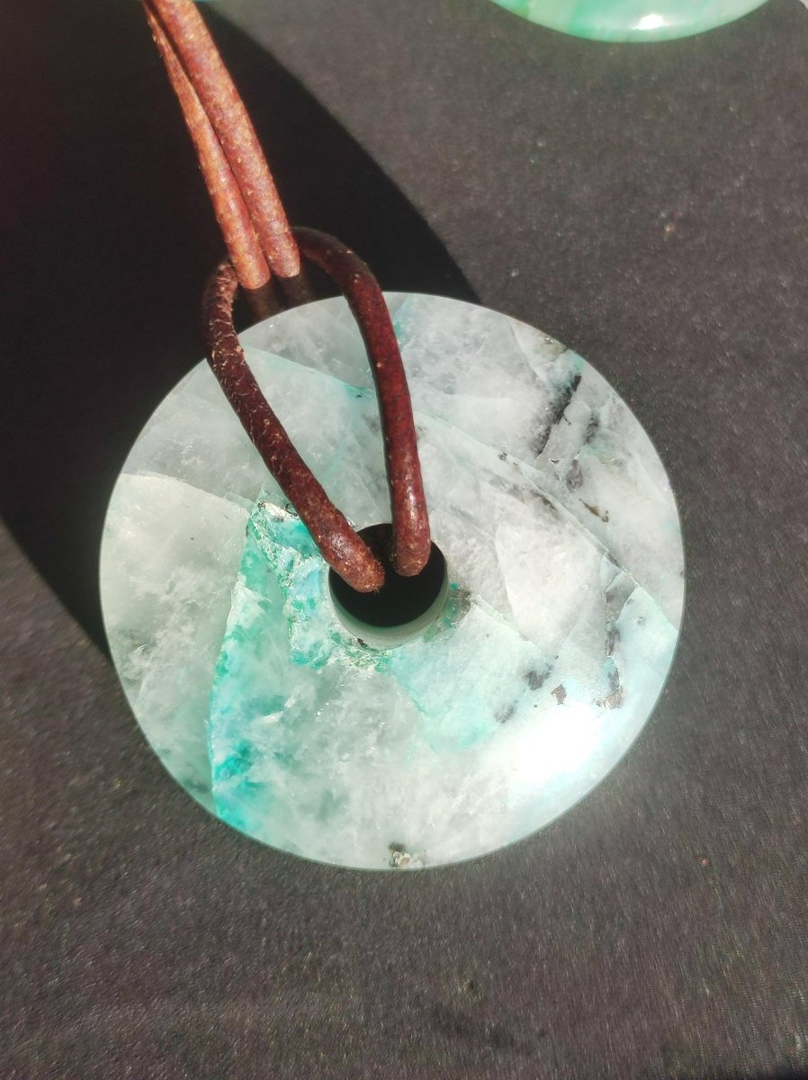 Quantum Quattro Chrysocoll 30mm Edelstein Kette Heilstein Schutzsymbol Mann Frau Glück HIPPIE GOA Boho Tibet Ethno Natur Rarität Geschenk - Art of Nature Berlin