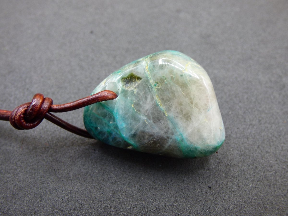 Quantum Quattro Chrysocoll Chrysokolla Azurit Quarz ~ Edelstein Kette HIPPIE GOA Boho Tibet Ethno Nature Donut Heilstein Rarität - Art of Nature Berlin