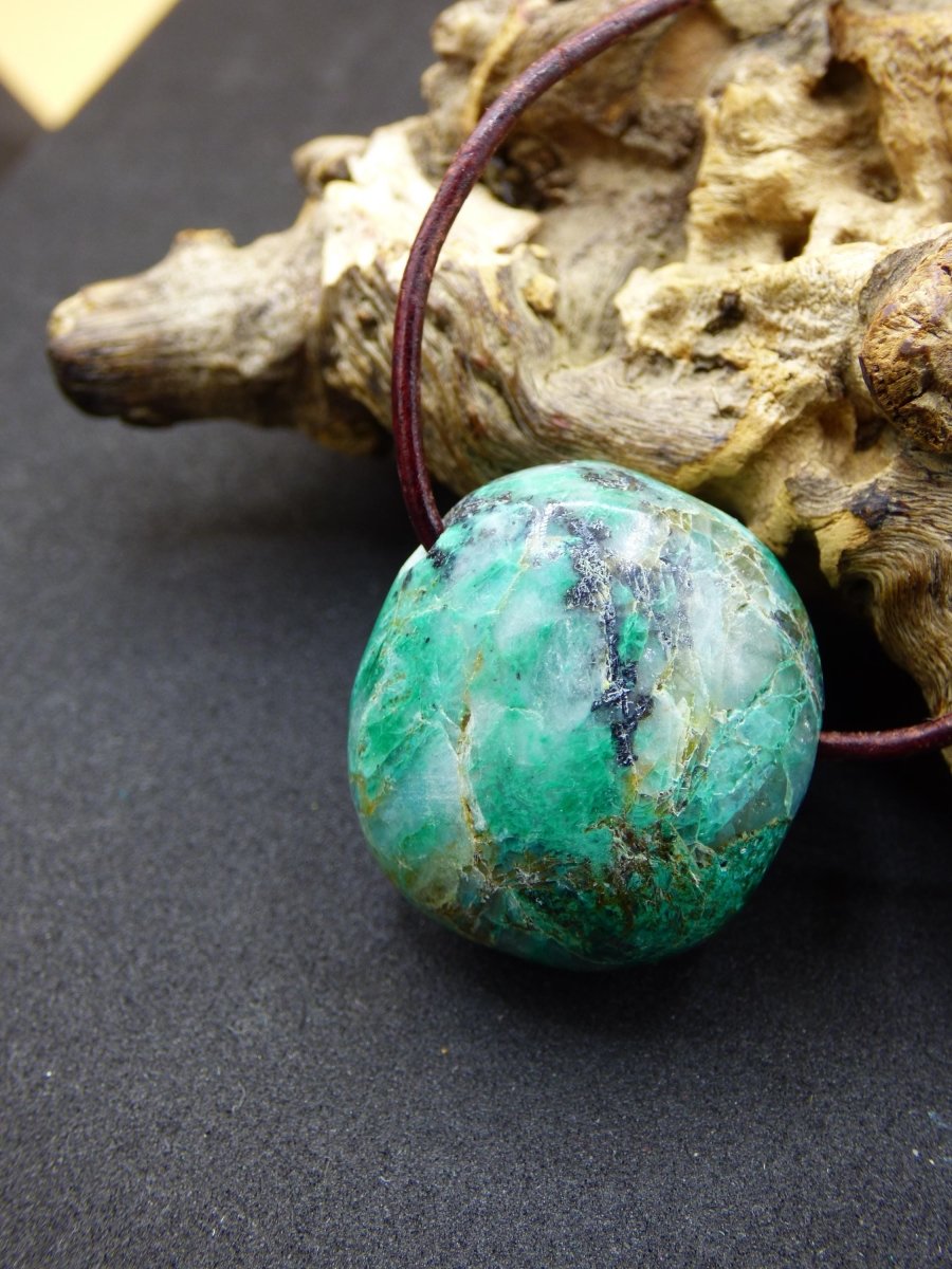 Quantum Quattro Chrysocoll Chrysokolla Azurit Quarz ~ Edelstein Kette HIPPIE GOA Boho Tibet Ethno Nature Donut Heilstein Rarität - Art of Nature Berlin