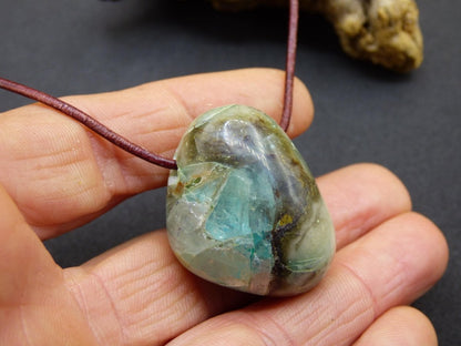 Quantum Quattro Chrysocoll Chrysokolla Azurit Quarz ~ Edelstein Kette HIPPIE GOA Boho Tibet Ethno Nature Donut Heilstein Rarität - Art of Nature Berlin