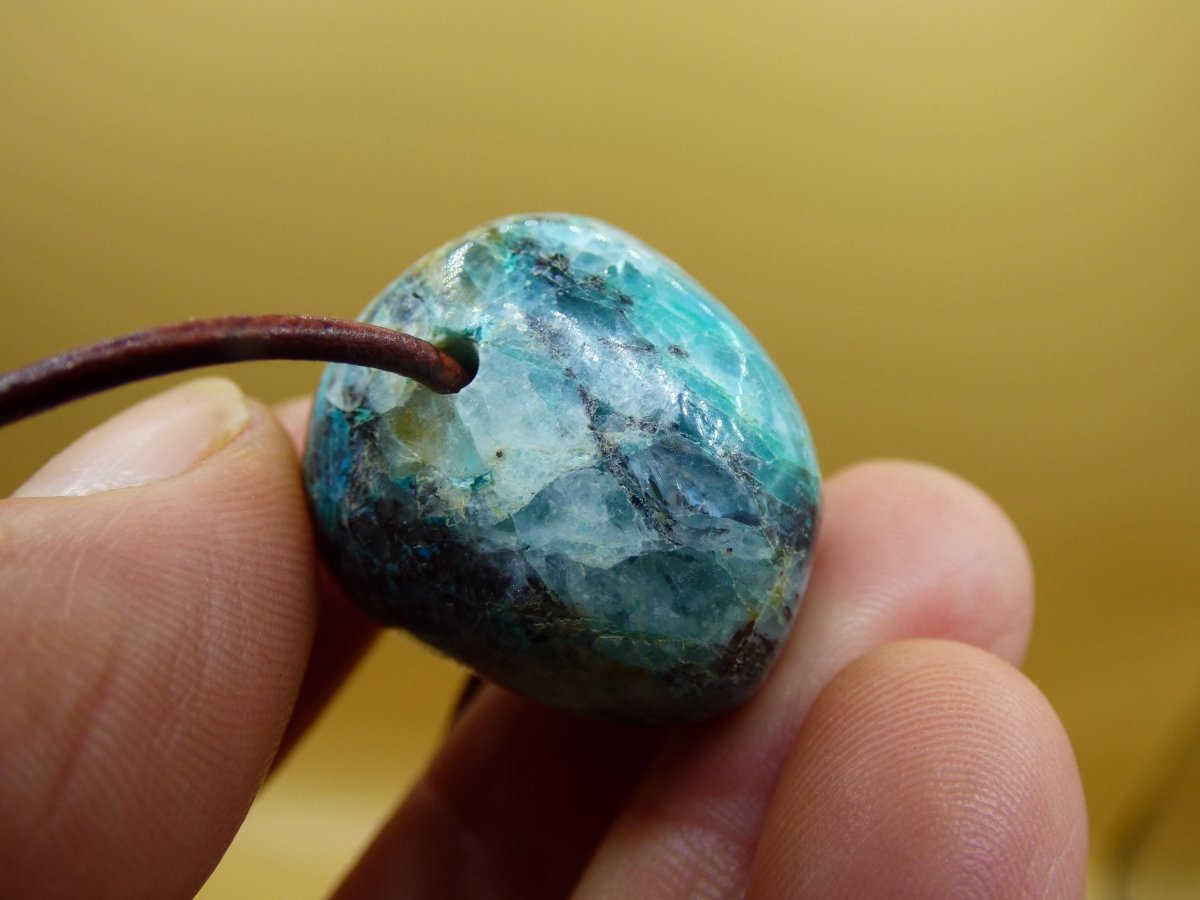 Quantum Quattro Chrysocoll Chrysokolla Azurit Quarz ~ Edelstein Kette HIPPIE GOA Boho Tibet Ethno Nature Donut Heilstein Rarität - Art of Nature Berlin