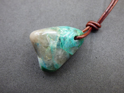 Quantum Quattro Chrysocoll Chrysokolla Azurit Quarz ~ Edelstein Kette HIPPIE GOA Boho Tibet Ethno Nature Donut Heilstein Rarität - Art of Nature Berlin