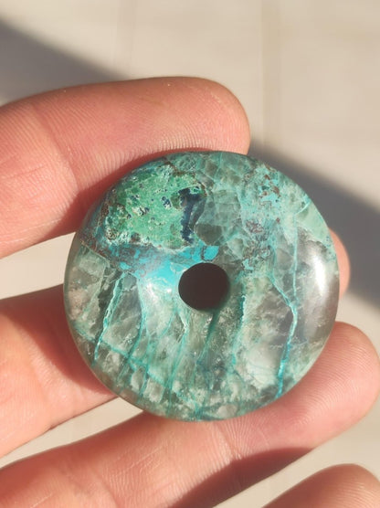 Quantum Quattro Chrysocoll Donut 35mm Edelstein Kette Heilstein Schutzsymbol Mann Frau Glück HIPPIE Boho Tibet Ethno Natur Rarität Geschenk - Art of Nature Berlin