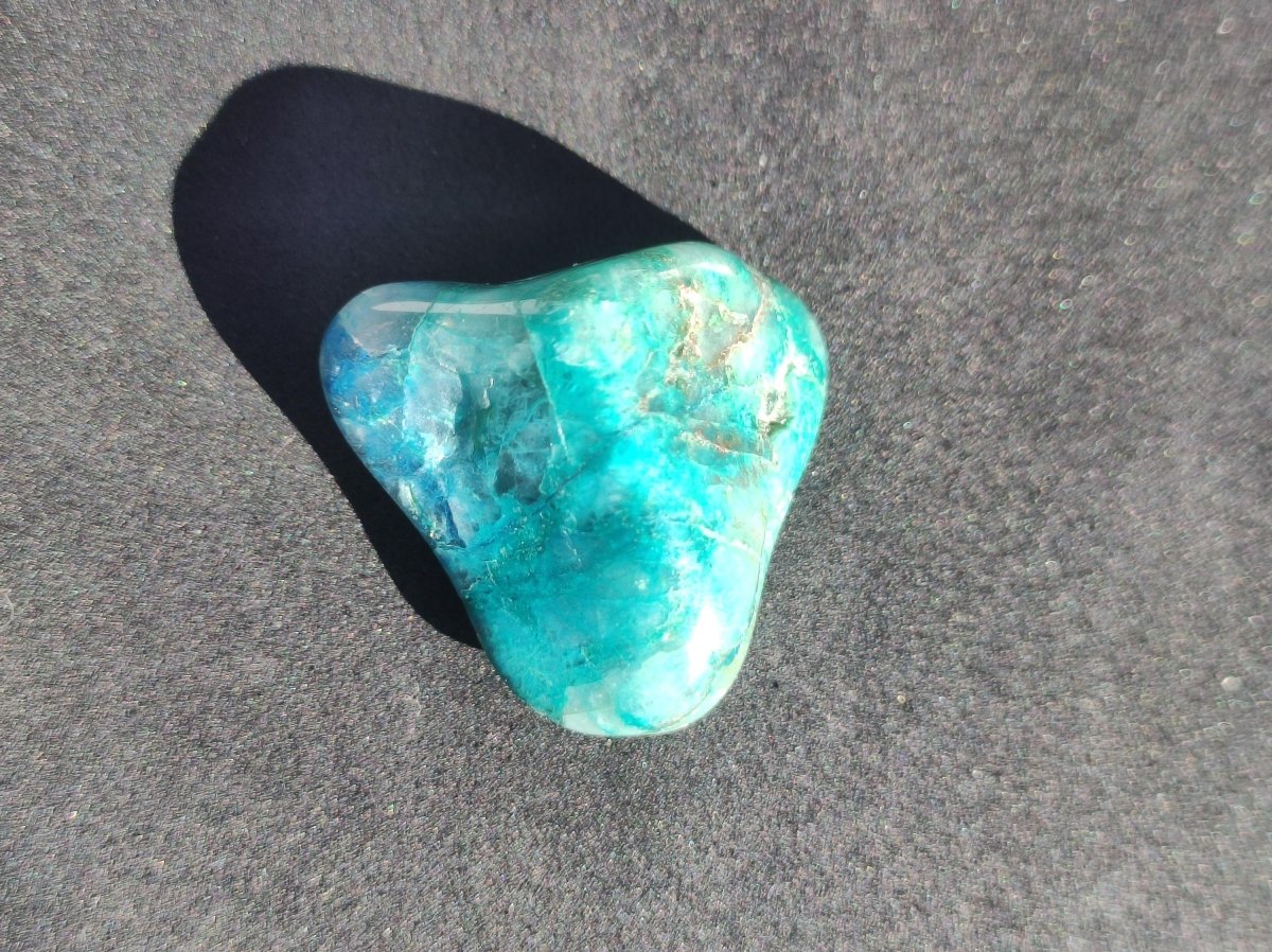 Quantum Quattro Chrysocoll Shattuckit Quarz Azurit blau Natur Heilstein Meditation Ritual Indianer Schamanen Edelstein Mineral Sammler - Art of Nature Berlin