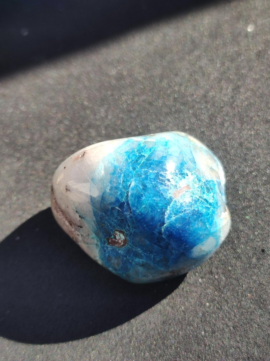 Quantum Quattro Chrysocoll Shattuckit Quarz Azurit blau Natur Heilstein Meditation Ritual Indianer Schamanen Edelstein Mineral Sammler - Art of Nature Berlin