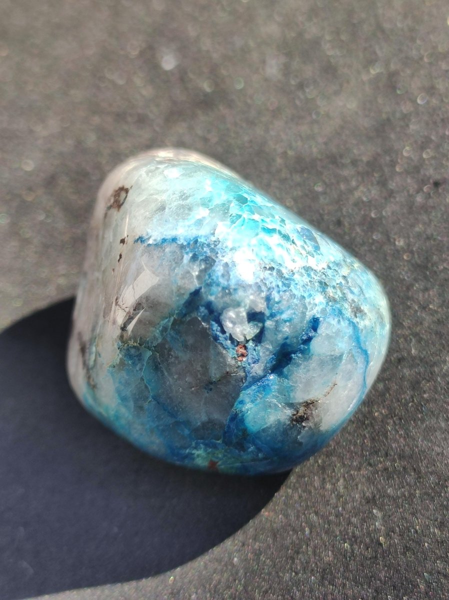 Quantum Quattro Chrysocoll Shattuckit Quarz Azurit blau Natur Heilstein Meditation Ritual Indianer Schamanen Edelstein Mineral Sammler - Art of Nature Berlin