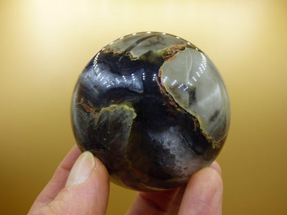 Quarz + Volcanic Achat UV AKTIV Edelstein Kugel Deko Sphere Massage Kristall Sammler Meditation Heilstein Frau Mann Geschenk Er Sie Energie - Art of Nature Berlin