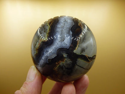 Quarz + Volcanic Achat UV AKTIV Edelstein Kugel Deko Sphere Massage Kristall Sammler Meditation Heilstein Frau Mann Geschenk Er Sie Energie - Art of Nature Berlin