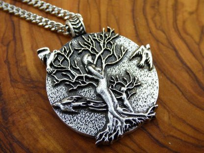 Raben Baum Frau mit Kind ~ Amulet Kette Antik Silber Tibet HIPPIE GOA Boho Tibet Ethno Nature Esoterik Ethnic Lebensbaum Wurzeln Root - Art of Nature Berlin