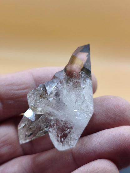 Rauchquarz Kristallstufe – Natürlicher Kristallverbund mit mehreren Spitzen – Roh Sammler Stufe Kristall Rarität Edelstein Deko Heilstein - Art of Nature Berlin