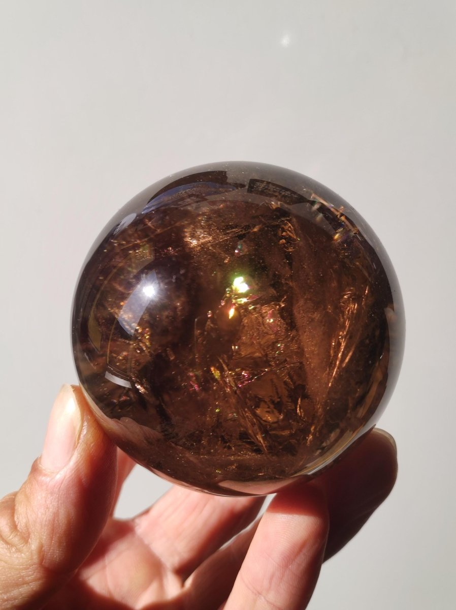 Rauchquarz Smokey Quarz Regenbogen ~ Magische Edelstein Kugel Massage & Deko Sphere Crystal Spielkugel Meditation ~HIPPIE ~Heilstein Rarität - Art of Nature Berlin