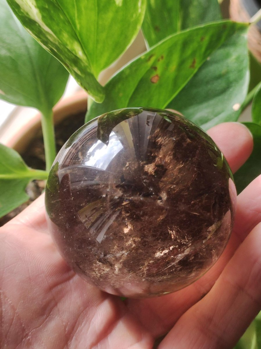 Rauchquarz Smokey Quarz Regenbogen ~ Magische Edelstein Kugel Massage & Deko Sphere Crystal Spielkugel Meditation ~HIPPIE ~Heilstein Rarität - Art of Nature Berlin