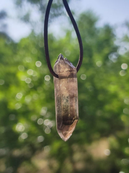 Rauchquarz Spitze Edelstein Kette Anhänger Heilstein Natur Heilstein Anhänger Mann Frau Mutter Tochter Sohn Bruder Schwester Geschenk Er Sie - Art of Nature Berlin