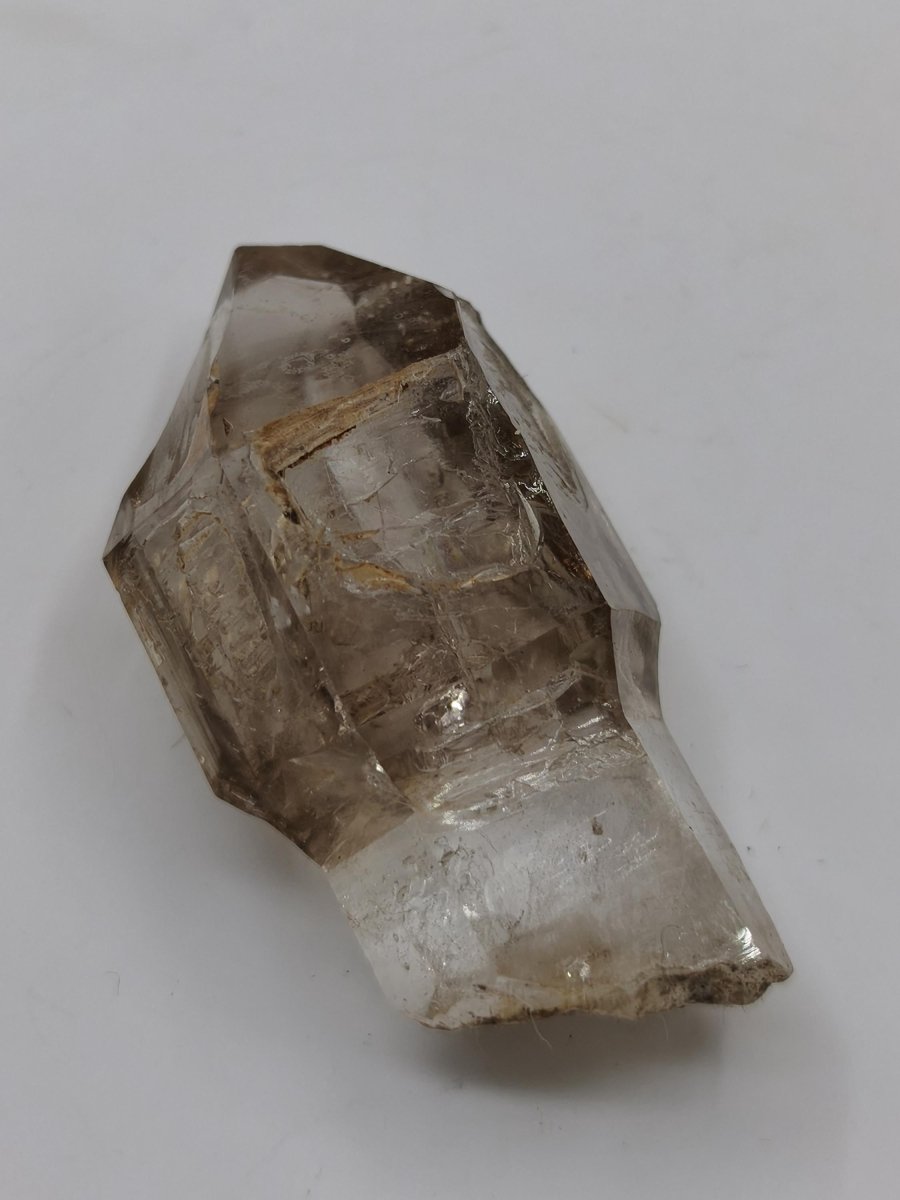 Rauchquarz-Zepterquarz aus Erongo Namibia – klare Wachstumsstrukturen Zepter Kristall Natürlicher Scepter Quartz Stufe Mineralien Sammler - Art of Nature Berlin