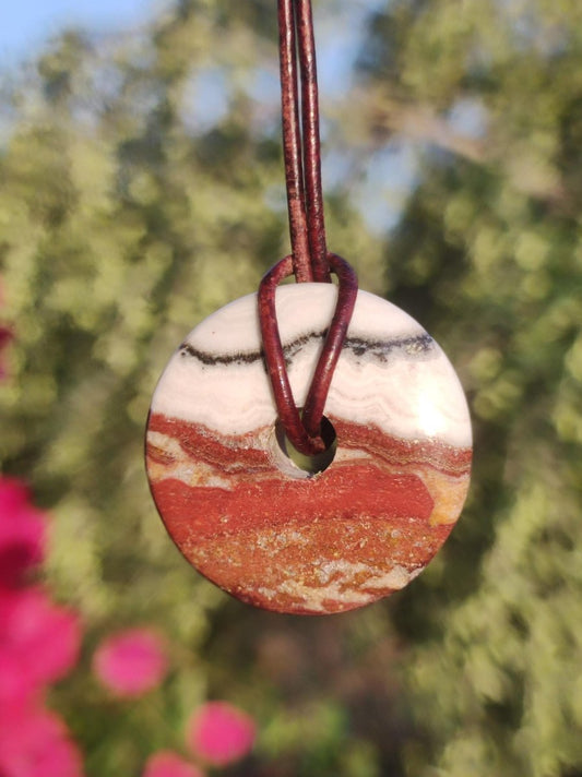 Red River Sunset Calcit ~ Donut Edelstein Kette rund kreis HIPPIE GOA Boho Ethno Nature Heilstein Galaxy Universum Glimmer Kraftstein Fluss - Art of Nature Berlin