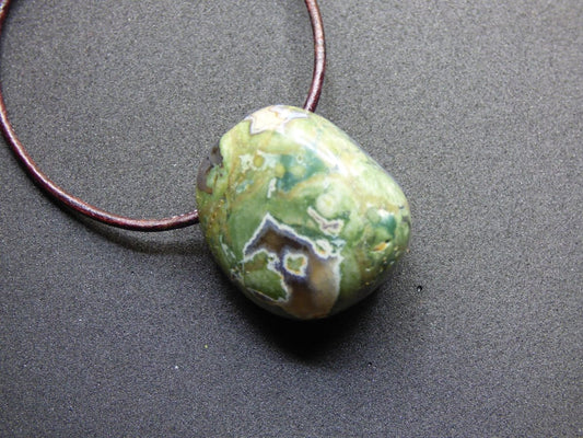 Regenwald Rhyolith ~ Edelstein Kette grün ~Rainforest ~HIPPIE ~GOA ~Boho ~Ethno ~Nature ~Heilstein - Art of Nature Berlin