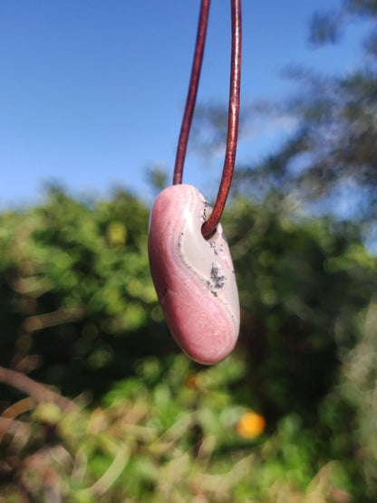 Rhodochrosit A - Edelstein Kette rosa pink Heilstein Er Sie Mann Frau Geschenk Glück Anhänger HIPPIE GOA Boho Tibet Ethno Natur Unikat - Art of Nature Berlin
