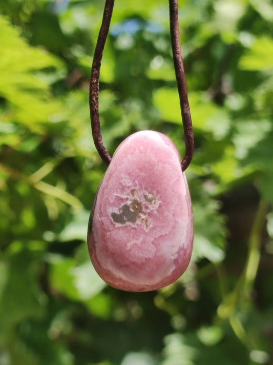 Rhodochrosit A - Edelstein Kette rosa pink Heilstein Er Sie Mann Frau Geschenk Glück Anhänger HIPPIE GOA Boho Tibet Ethno Natur Unikat - Art of Nature Berlin