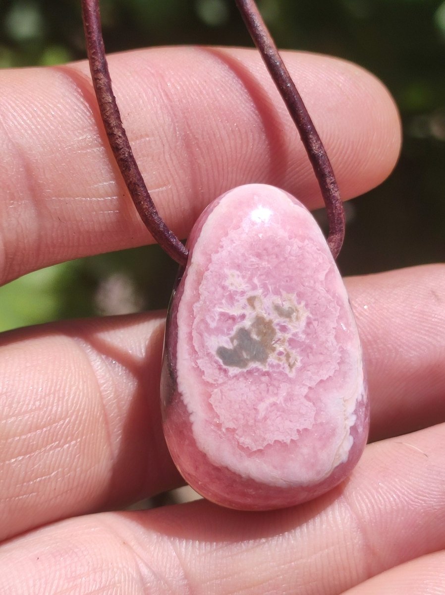 Rhodochrosit A - Edelstein Kette rosa pink Heilstein Er Sie Mann Frau Geschenk Glück Anhänger HIPPIE GOA Boho Tibet Ethno Natur Unikat - Art of Nature Berlin