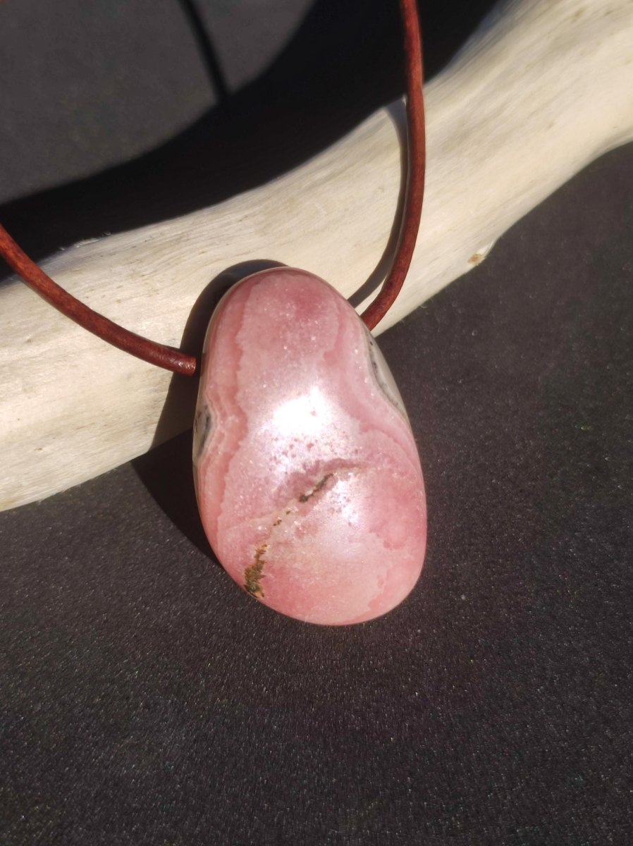 Rhodochrosit A - Edelstein Kette rosa pink Heilstein Er Sie Mann Frau Geschenk Glück Anhänger HIPPIE GOA Boho Tibet Ethno Natur Unikat - Art of Nature Berlin