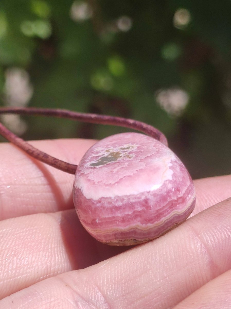 Rhodochrosit A - Edelstein Kette rosa pink Heilstein Er Sie Mann Frau Geschenk Glück Anhänger HIPPIE GOA Boho Tibet Ethno Natur Unikat - Art of Nature Berlin