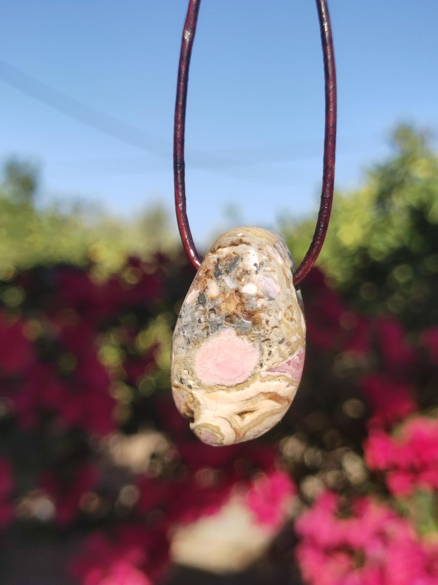 Rhodochrosit A - Edelstein Kette rosa pink Heilstein Er Sie Mann Frau Geschenk Glück Anhänger HIPPIE GOA Boho Tibet Ethno Natur Unikat - Art of Nature Berlin