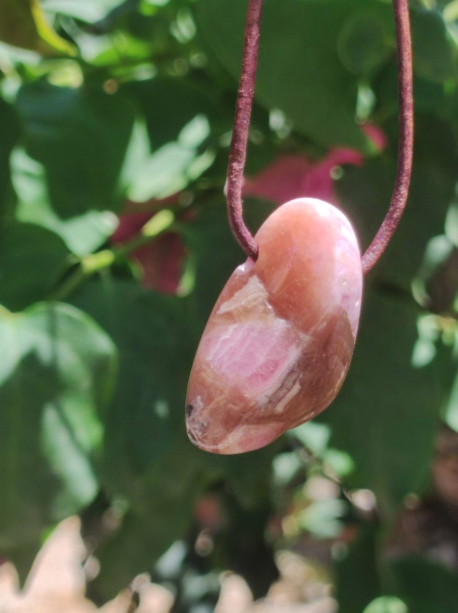 Rhodochrosit A - Edelstein Kette rosa pink Heilstein Er Sie Mann Frau Geschenk Glück Anhänger HIPPIE GOA Boho Tibet Ethno Natur Unikat - Art of Nature Berlin