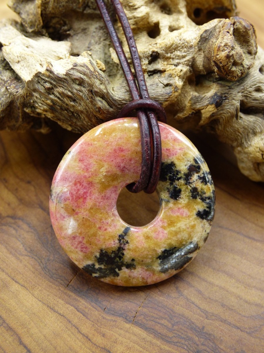 Rhodonit ~ Edelstein Kette ~HIPPIE ~GOA ~Boho ~Tibet ~Ethno ~Nature ~Donut ~Schutzsymbol ~Heilstein - Art of Nature Berlin