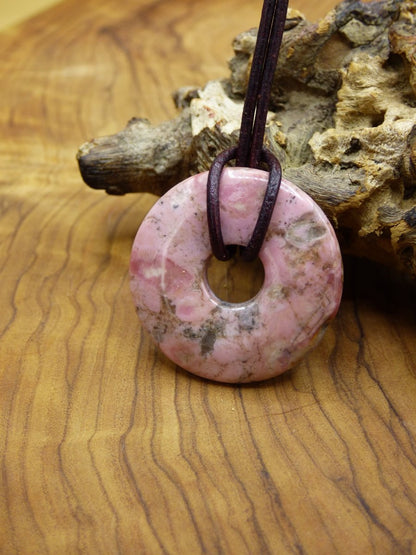 Rhodonit ~ Edelstein Kette ~HIPPIE ~GOA ~Boho ~Tibet ~Ethno ~Nature ~Donut ~Schutzsymbol ~Heilstein - Art of Nature Berlin