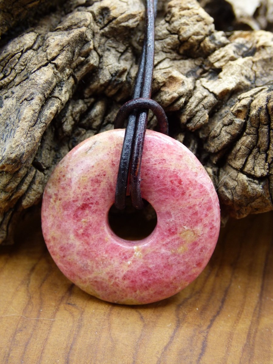 Rhodonit ~ Edelstein Kette ~HIPPIE ~GOA ~Boho ~Tibet ~Ethno ~Nature ~Donut ~Schutzsymbol ~Heilstein - Art of Nature Berlin