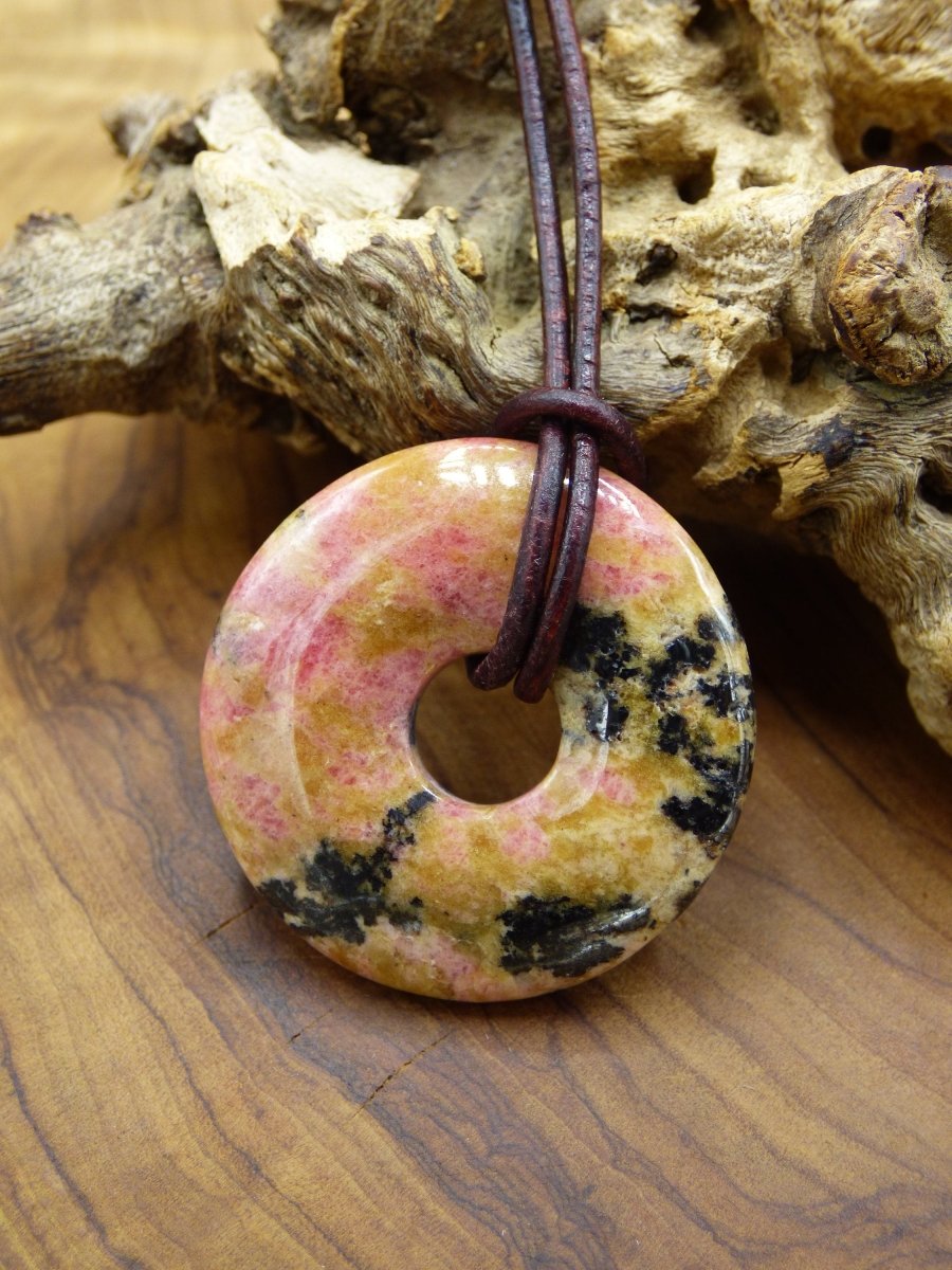 Rhodonit ~ Edelstein Kette ~HIPPIE ~GOA ~Boho ~Tibet ~Ethno ~Nature ~Donut ~Schutzsymbol ~Heilstein - Art of Nature Berlin